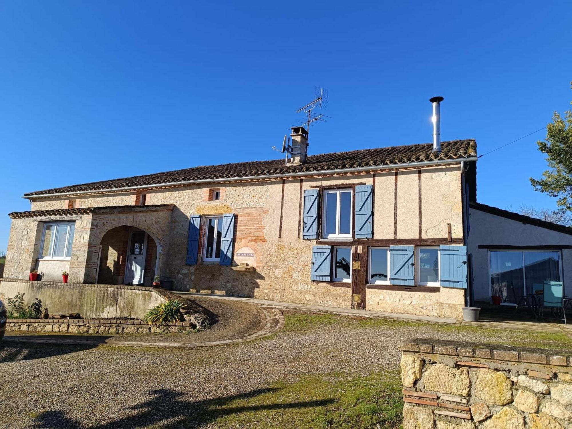 Maison D'Hotes La Fezendes Miradoux ภายนอก รูปภาพ