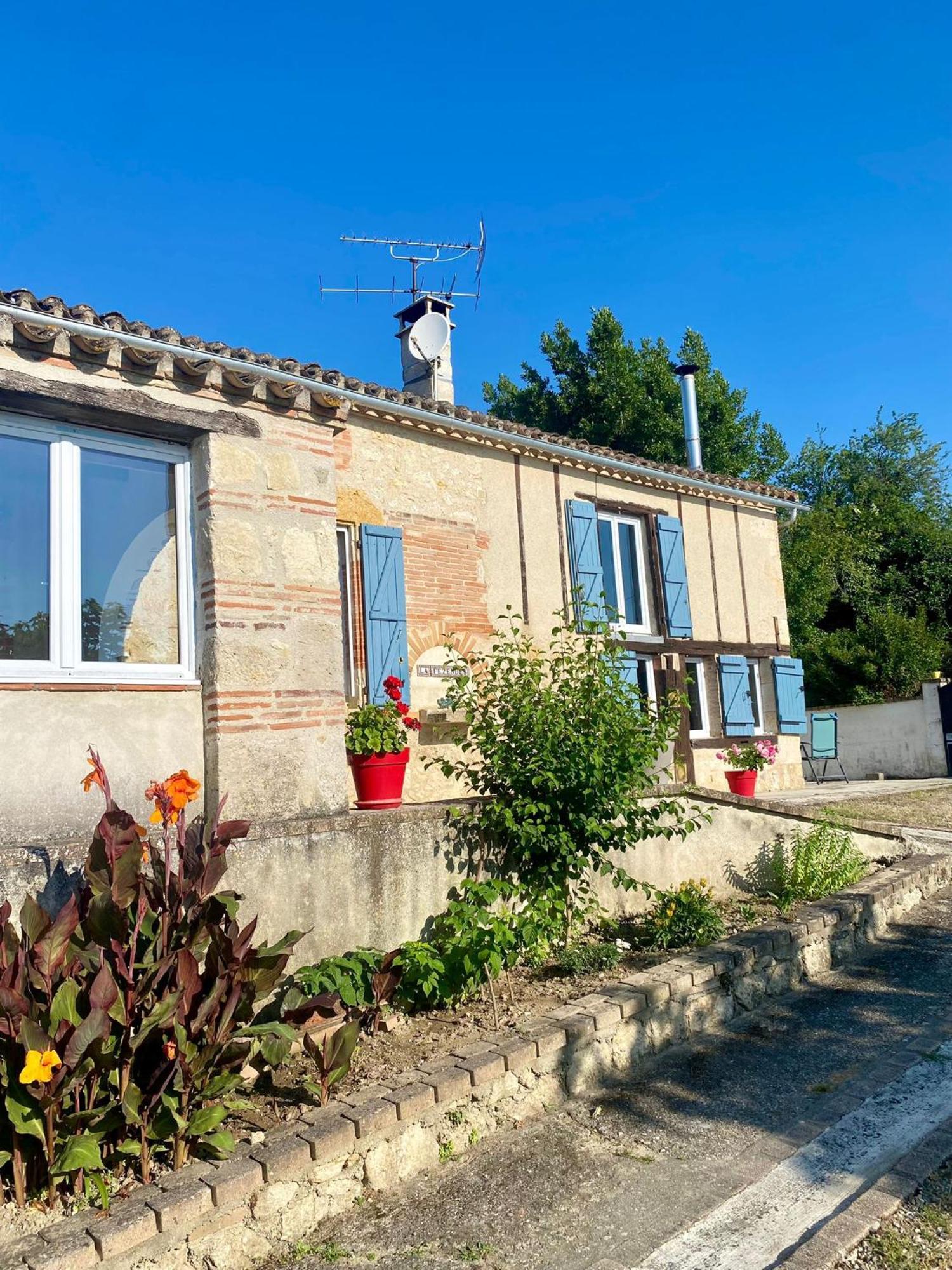 Maison D'Hotes La Fezendes Miradoux ภายนอก รูปภาพ